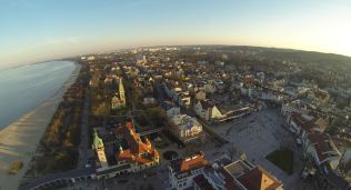 Zdjęcie molo w Sopocie wykonane dronem DJI Phantom i kamerą GoPro Hero 3 wideoblogu REConesans